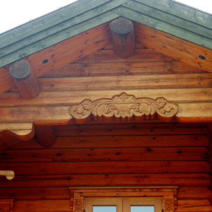 Kokgriezums. Roku darbs. Autors Jānis Šporns